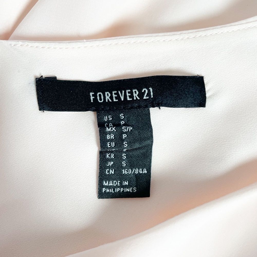 🟢Forever 21 Oversized Layered Blush Pink Top Size S - Picture 4 of 5